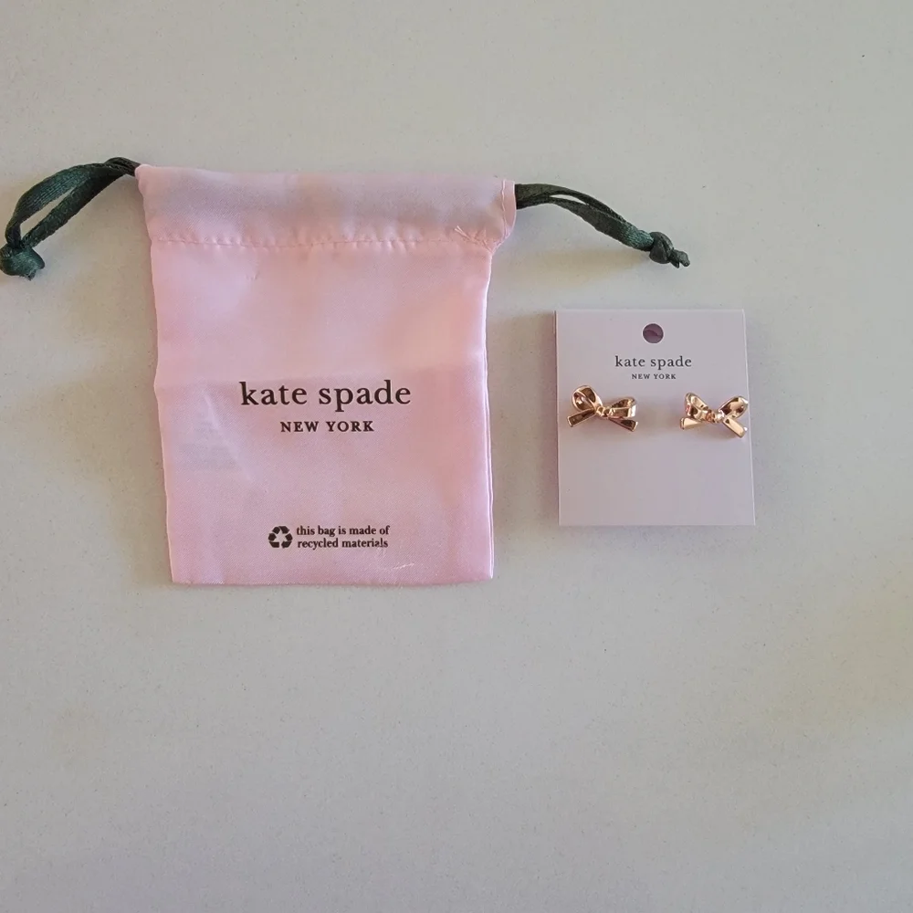 ***BUNDLE***Kate Spade Cosmetic Bag NWT And Rose Gold Tone Earrings NWT